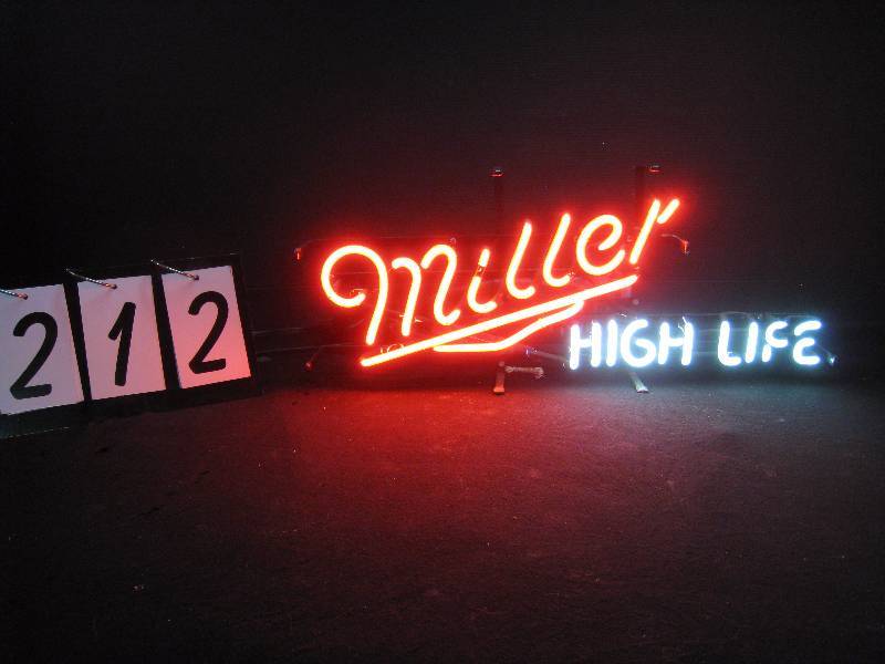 lot 212 image: Miller High Life neon - cute little sign