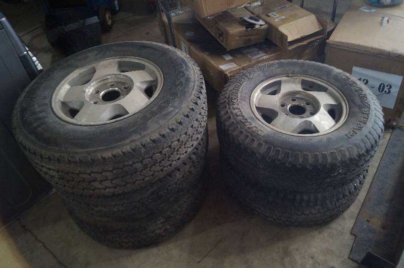 5 Chevy Truck Wheels & Tires