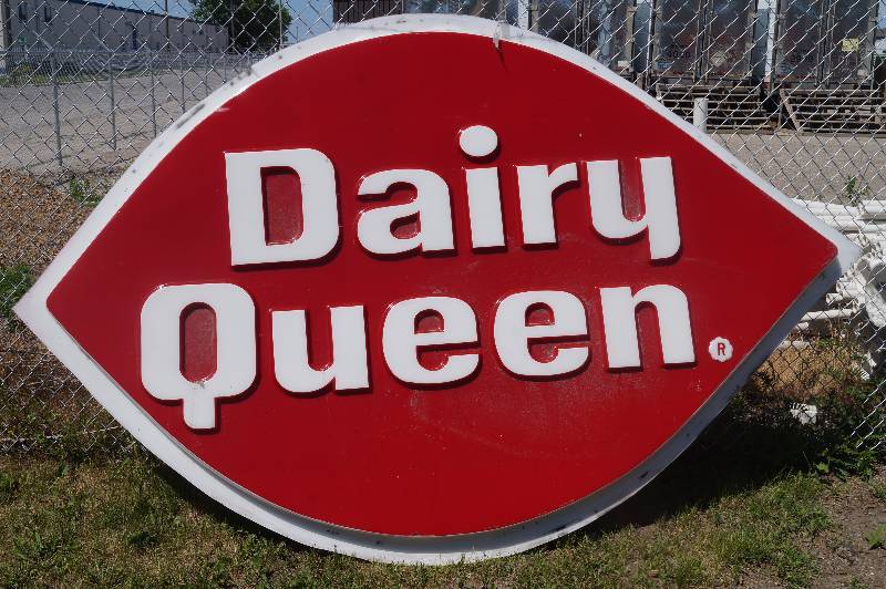 Dairy Queen Sign