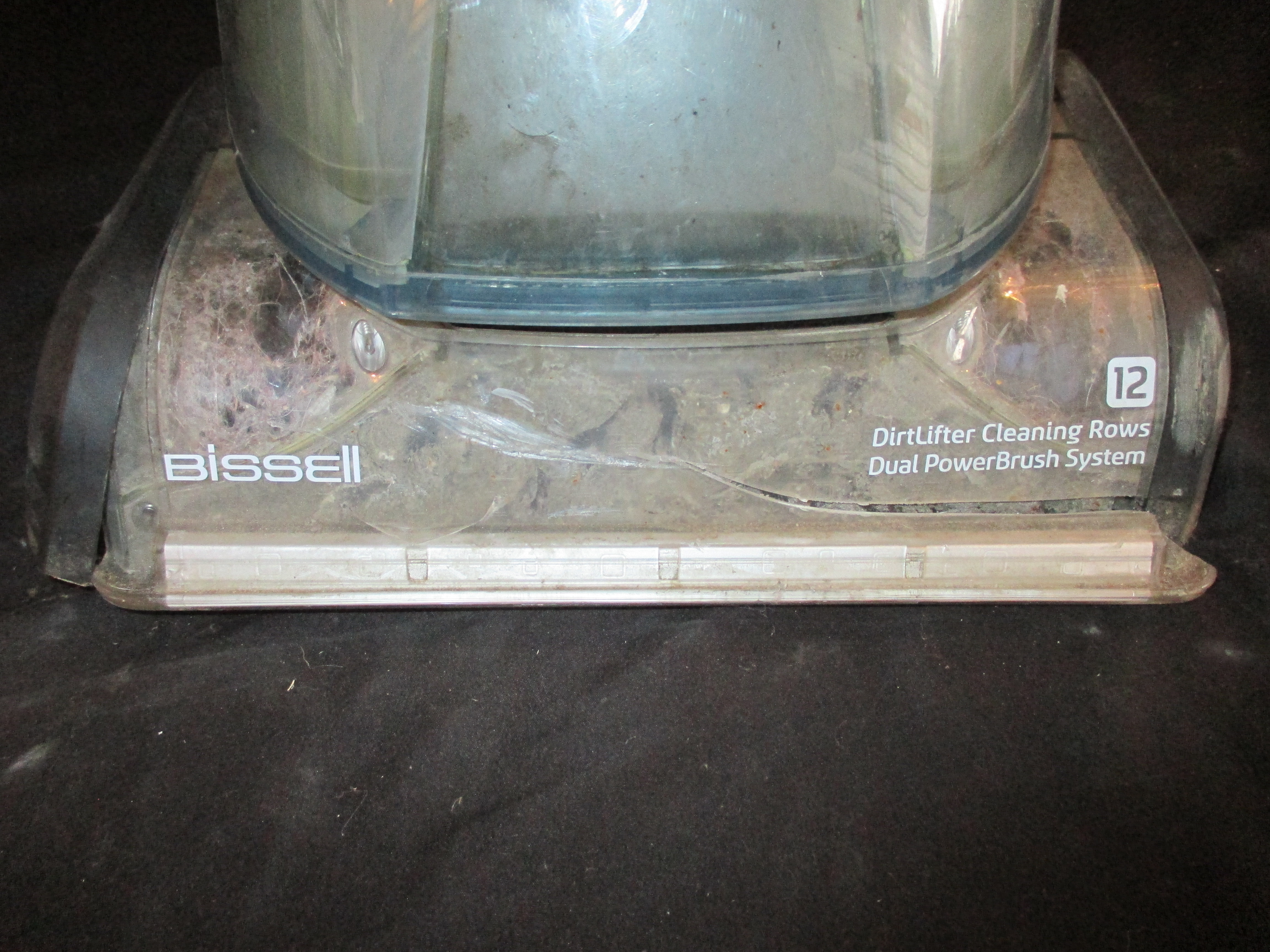 lot 36 image: Bissell Deep Clean Professional Pet