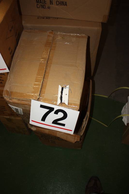 lot 72 image: Ceiling Grid P.O.P. CLIPS.    Quantity 4000 pieces