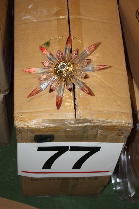 lot 77 image: Circle Rainbow Ornament     Quantity 36