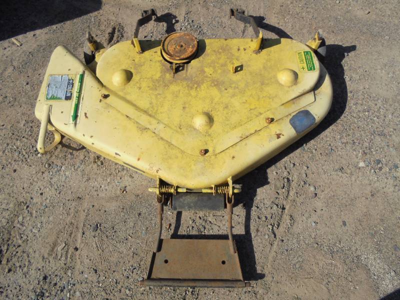 John Deere Lawnmower Deck for Model 210