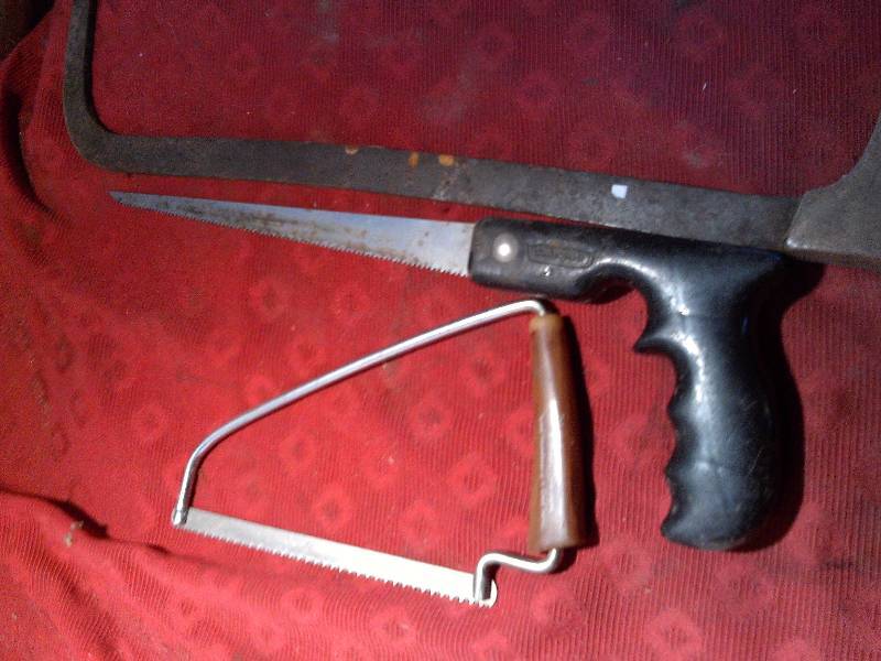 3 hand saws