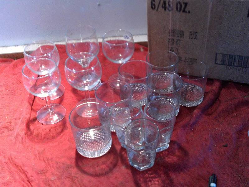 CLEAR GLASSWEAR