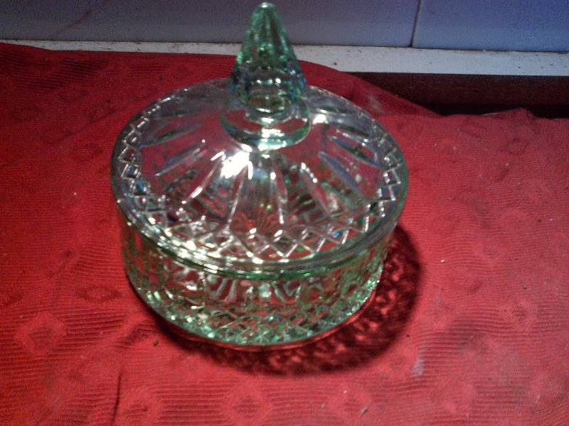 GREEN DEPRESSION CANDY DISH
