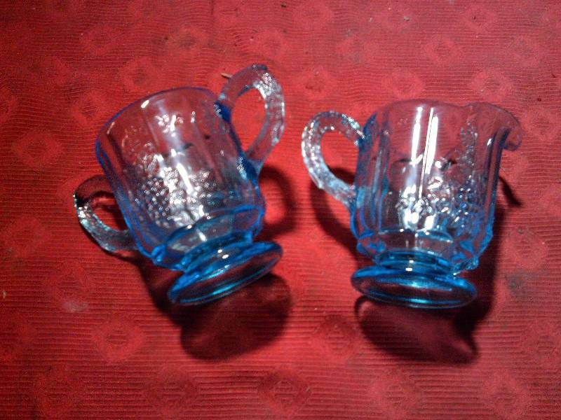 RADIANCE BLUE DEPRESSION CREAMER AND SUGER