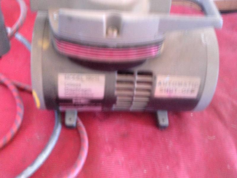 OILLESS DIAPHRAM COMPRESSER