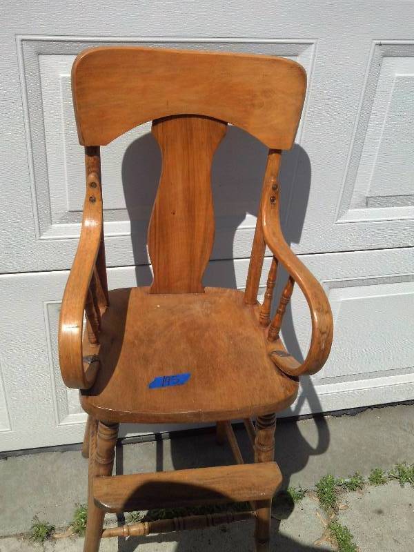 OAK HIGH CHAIR