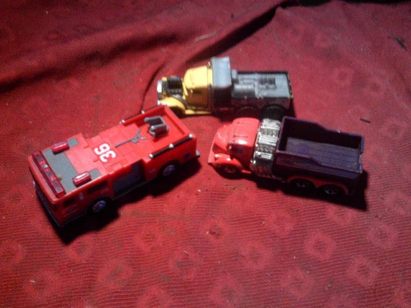 COLLECTIBLE TRUCKS