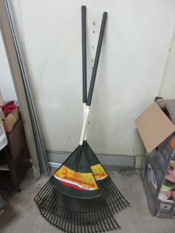 2 Rakes