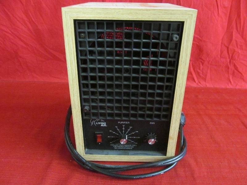 Living air purifier