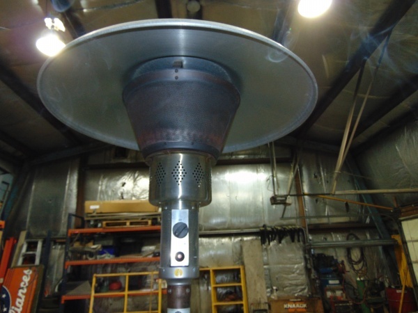 lot 4 image: Crown Propane Patio Heater