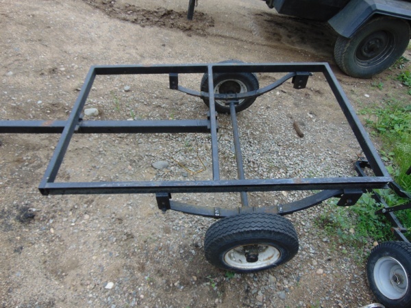 lot 3 image: Small Yard Cart Trailer Frame