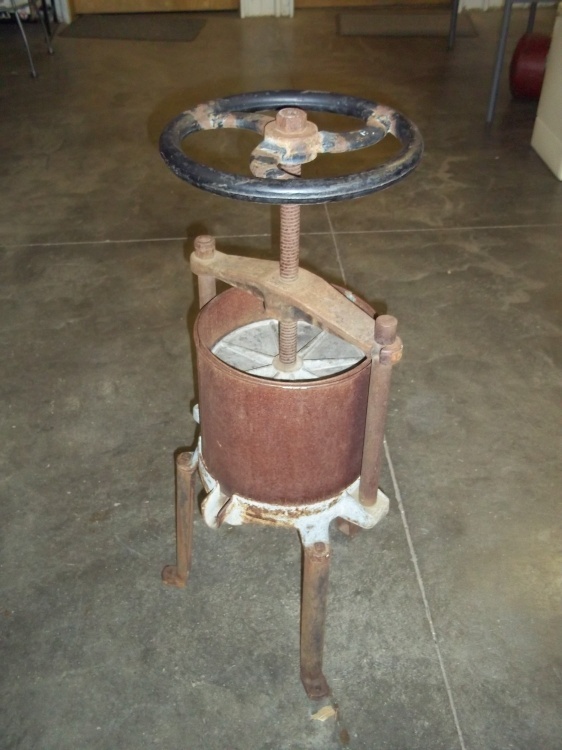 lot 20 image: Apple Press