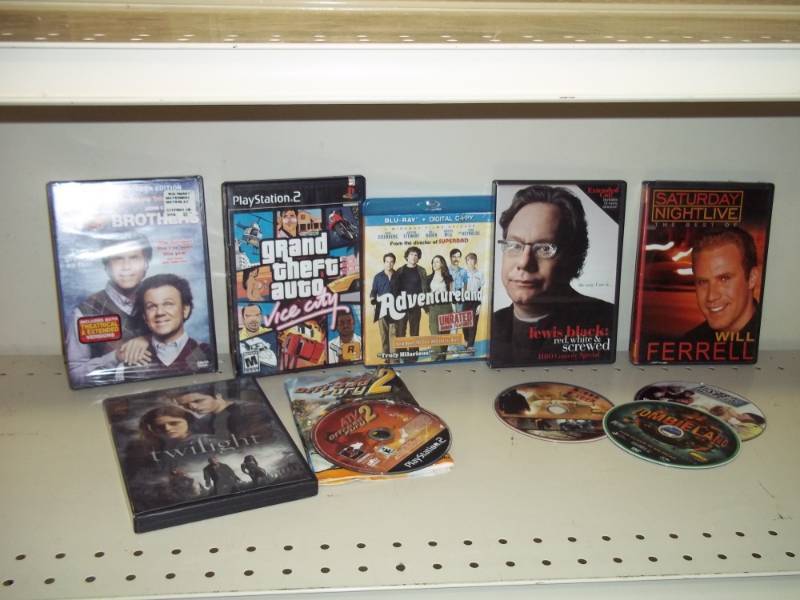 lot 42 image: Playstation 2 games and DVDs