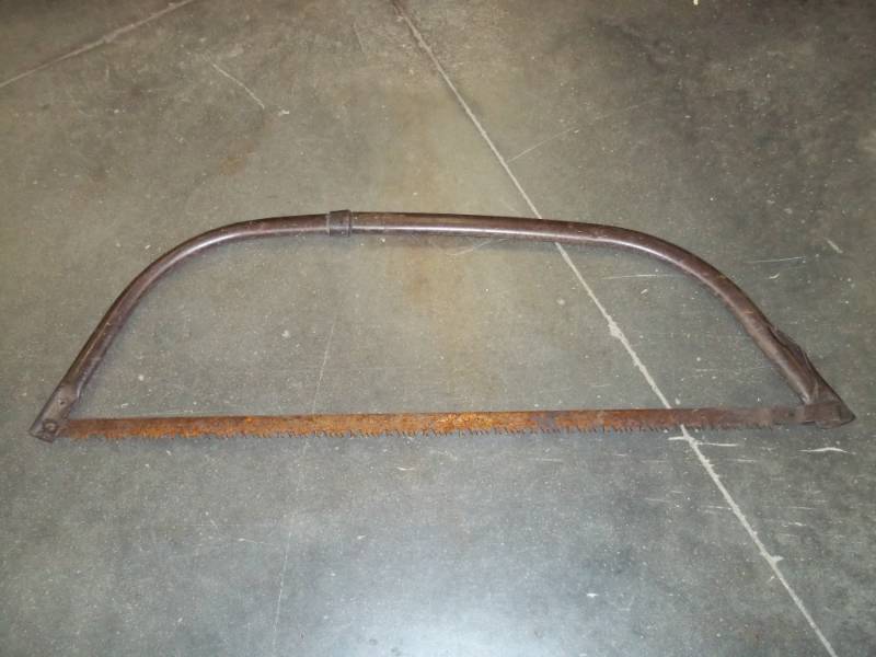 lot 52 image: 45 Vintage Bow Saw