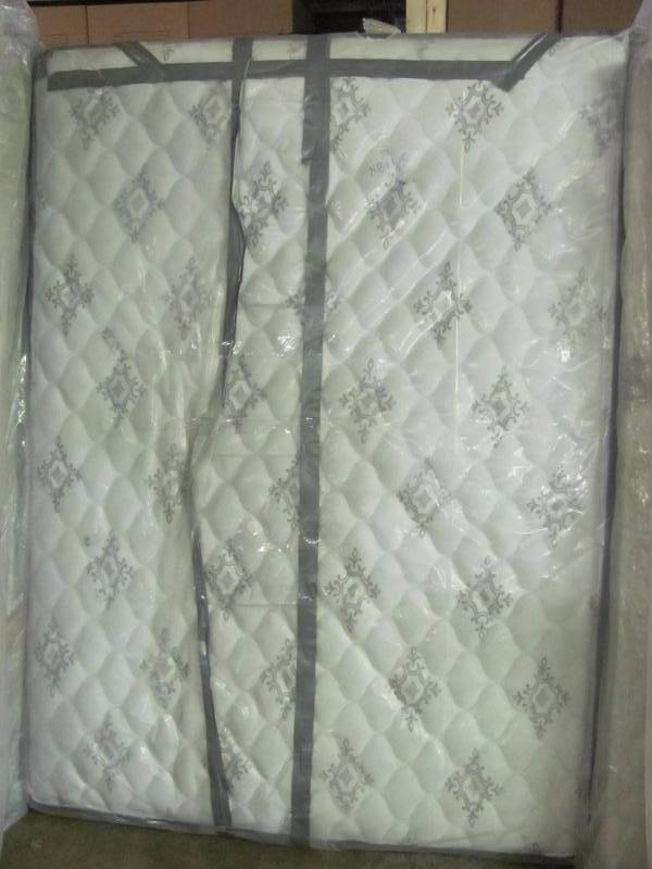 Serta Perfect Sleeper Lake Winds Firm Queen Mattress