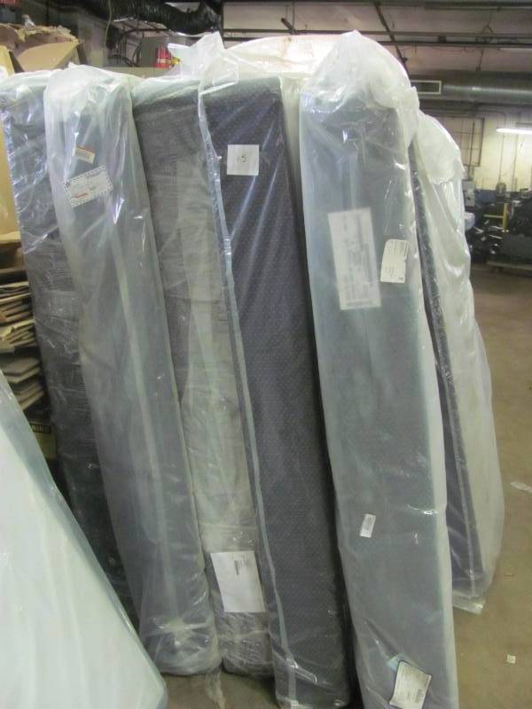Bulk Lot of Serta Perfect Sleeper Twin Box Springs