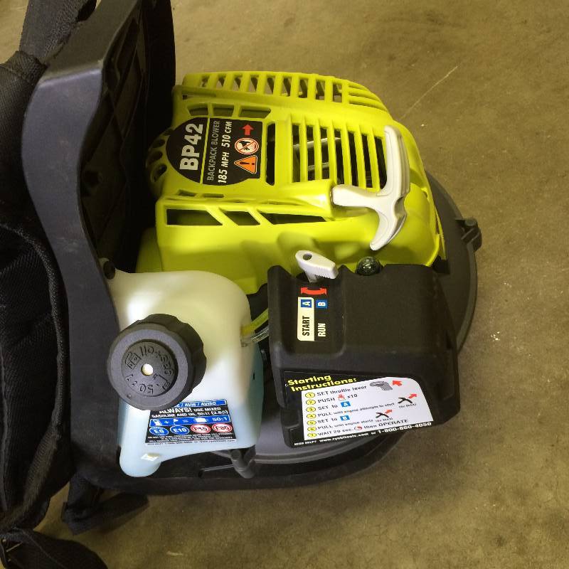 lot 30 image: Ryobi 185 MPH 510 CFM Gas Backpack Blower Model # RY08420A in like New working conditions