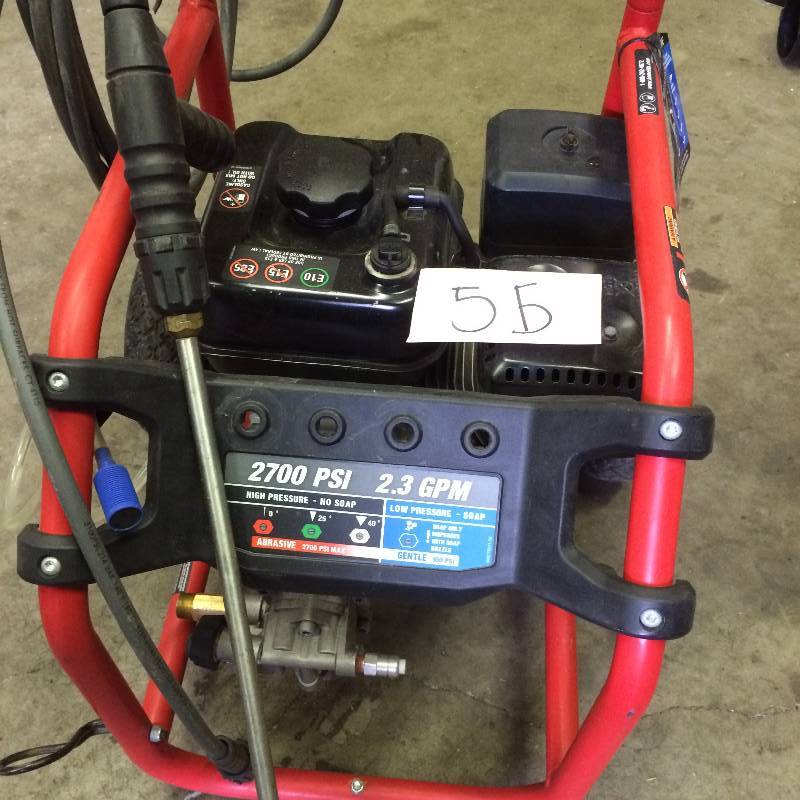 lot 55 image: Homelite 2700-PSI 2.3-GPM Gas Pressure Washer used in working conditions Model # UT80522G