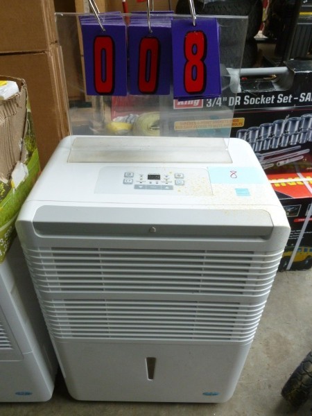 SnS Auctions # 216 Early Summer Sale