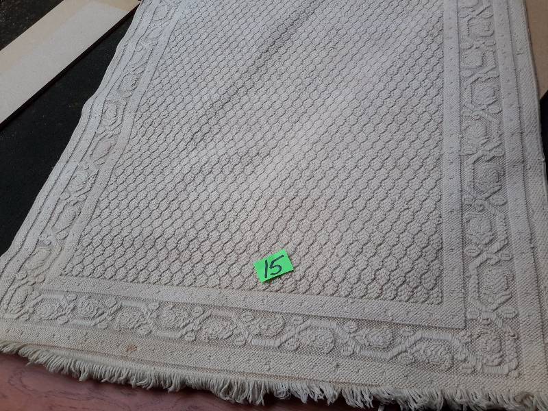 100pct Wool COURISTAN Rug.. Recently Cleaned
