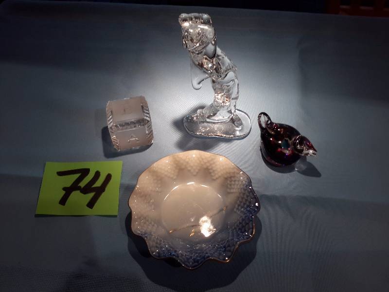 WATERFORD, 7 in Golfer.. WATERFORD ABC Block.. 2in x 2in x 2in  Small Glass Bird