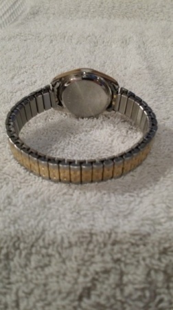 SnS Auctions # 217 Household jewelry consignment.