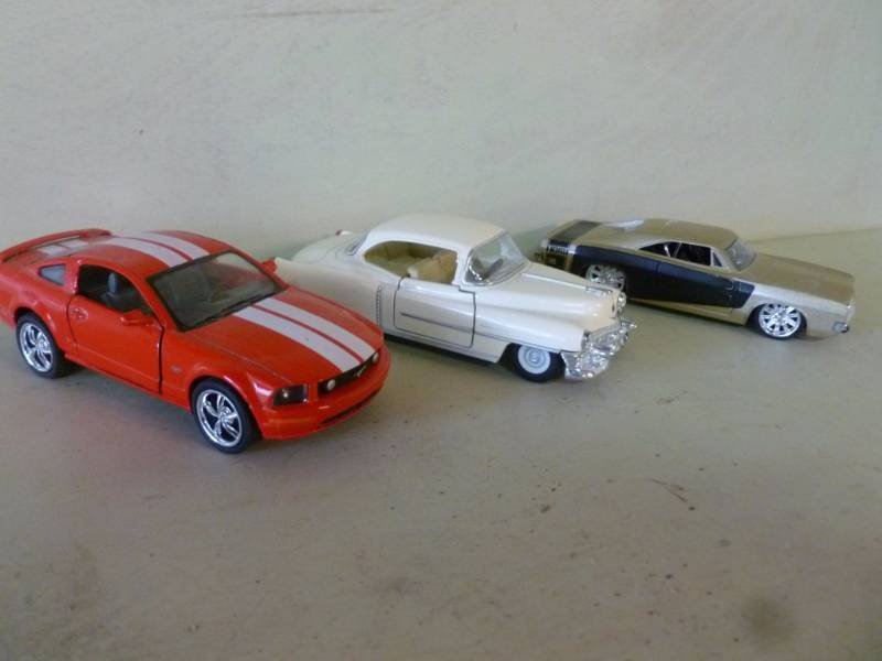 Die Cast Metal Cars