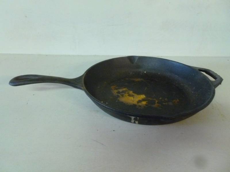 Cast Iron Pan