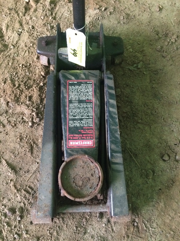 lot 49 image: Craftsman 3 12 ton floor jack - works