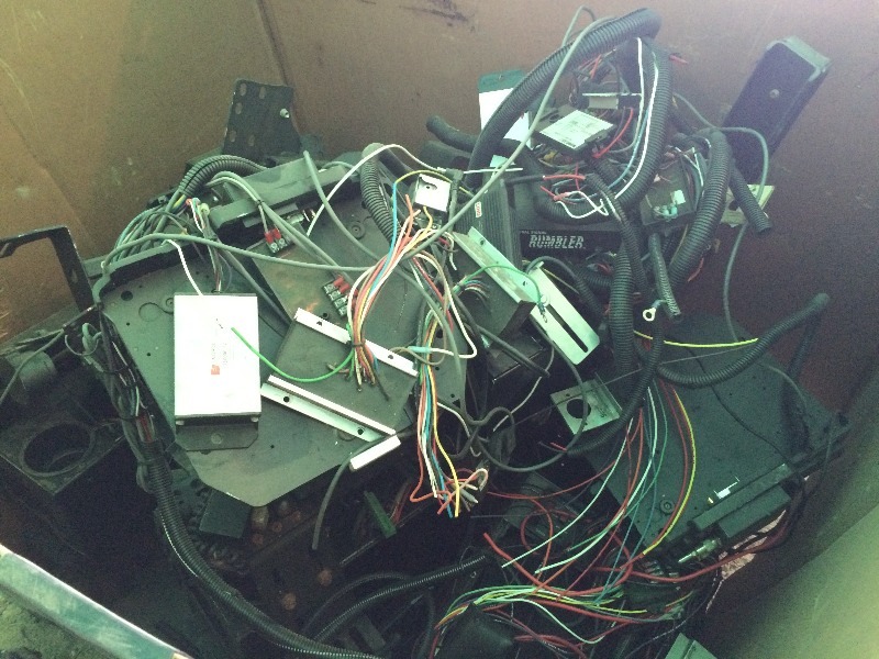 lot 67 image: Approx. 10 squad car units  gun racks - Take the entire gaylord box of units
