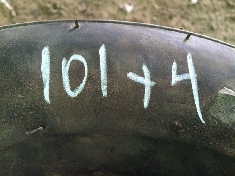 lot 101 image: Turf Glide Tires  20 x 10.0 - 10   lot of 4   2 on rims