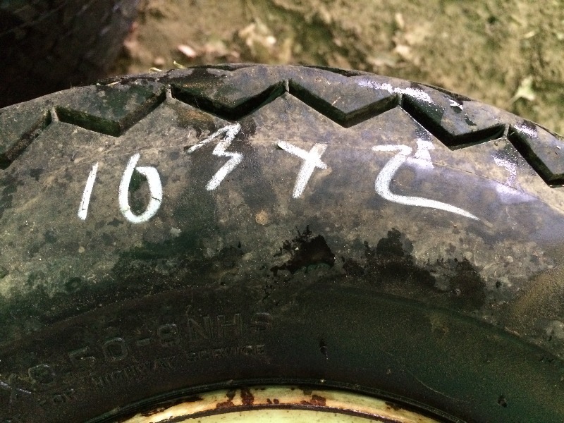 lot 103 image: Golf Cart Tires  18 x 8.50 - 8  on rims  lot of 2