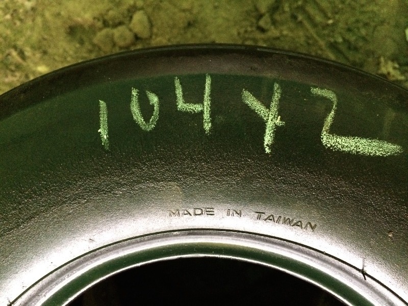 lot 104 image: Toro  16 x 6.50 - 8 Riding Lawnmower Frat Tires - lot of 2