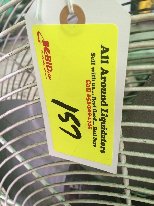 lot 157 image: 34 Fan  115v  - works