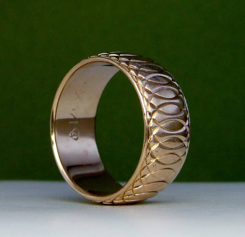 Solid Gold 14K Wedding Band