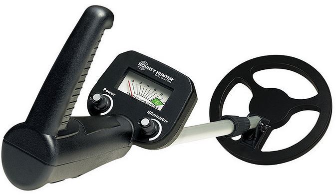 lot 116 image: Quick Silver Metal Detector with Bounty Hunter Jr. Metal Detector