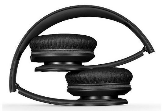 lot 214 image: Beats by Dr. Dre Solo Headphones Drenched in Black