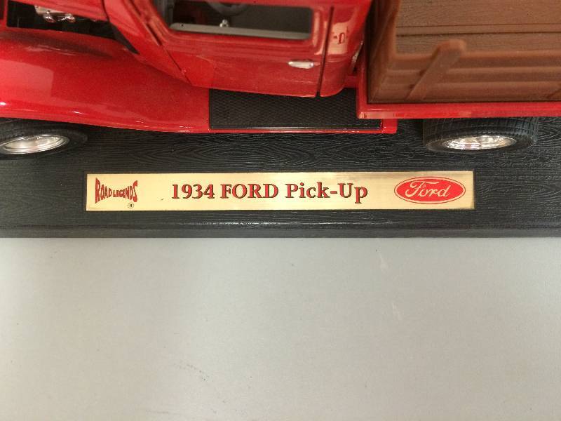 lot 2 image: Road Legends 1934 Ford Pick-Up