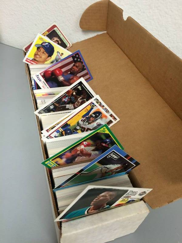 lot 24 image: Assorted Sports Cards