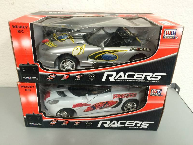 lot 25 image: Weidey Radio Control Racers