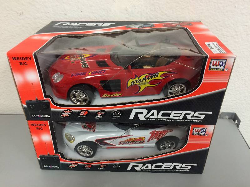 lot 26 image: Weidey Radio Control Racers