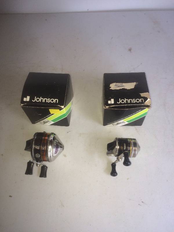 Pair of Fishing Reels