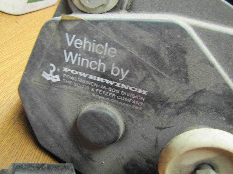 lot 68 image: Vehicle Winch