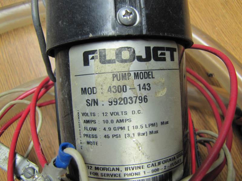 lot 71 image: Sprayer Pump