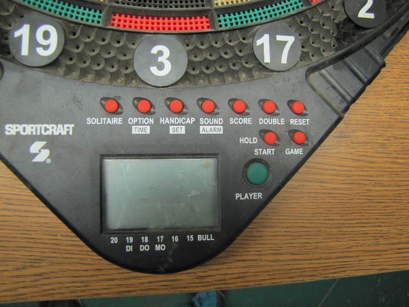 lot 79 image: Battery operated Dart Board