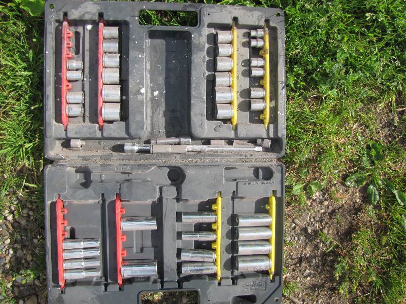 lot 107 image: Socket Wrench Set
