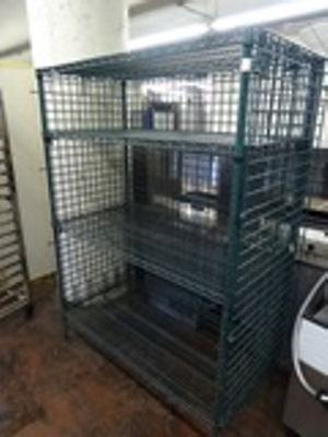 lot 36 image: Wire Shelf Unit